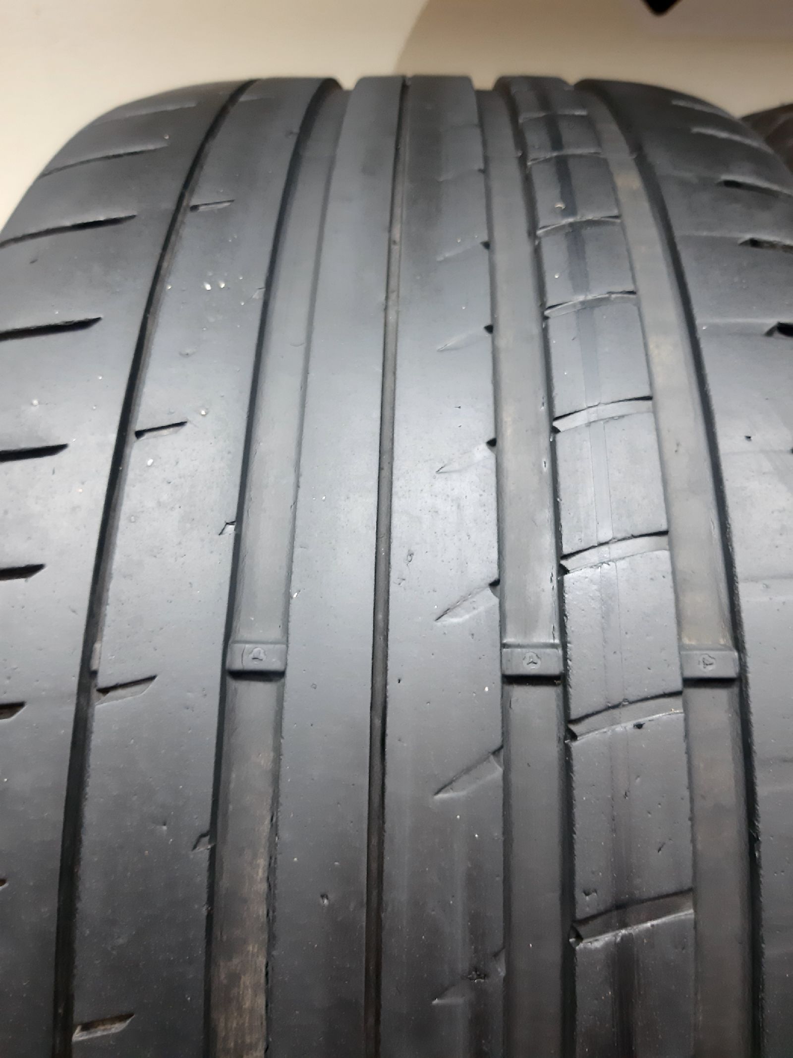 Goodyear Eagle F1 Asymmetric 2 SUV