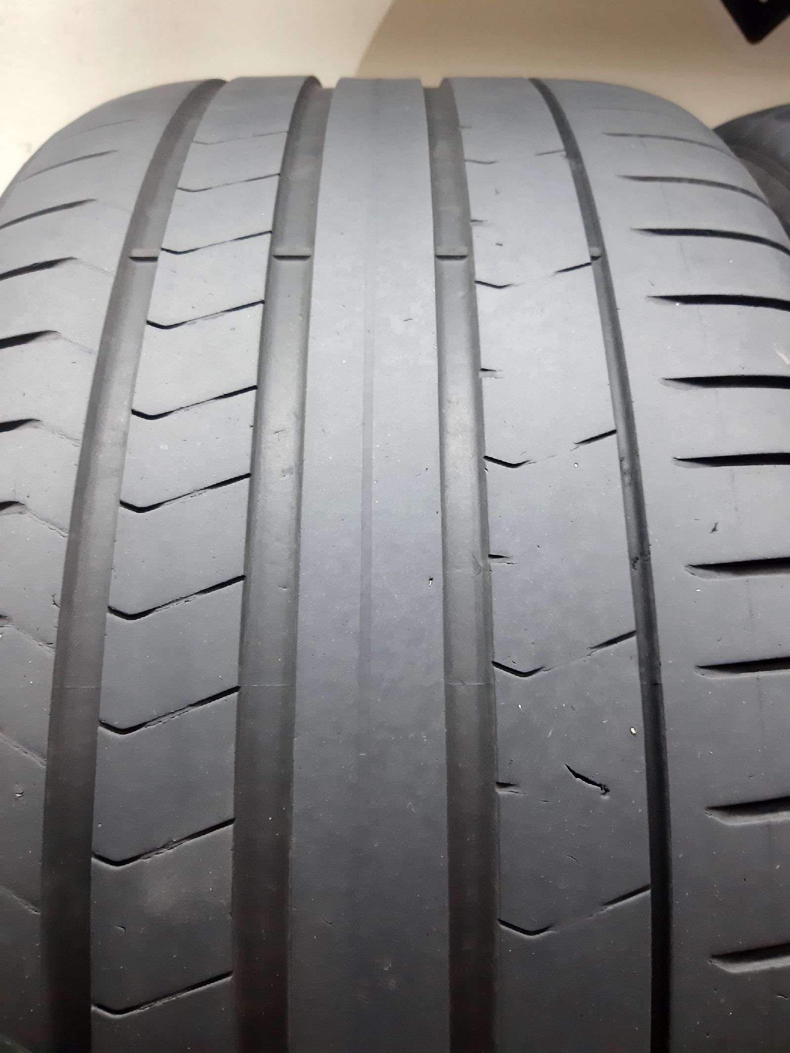 Pirelli P Zero