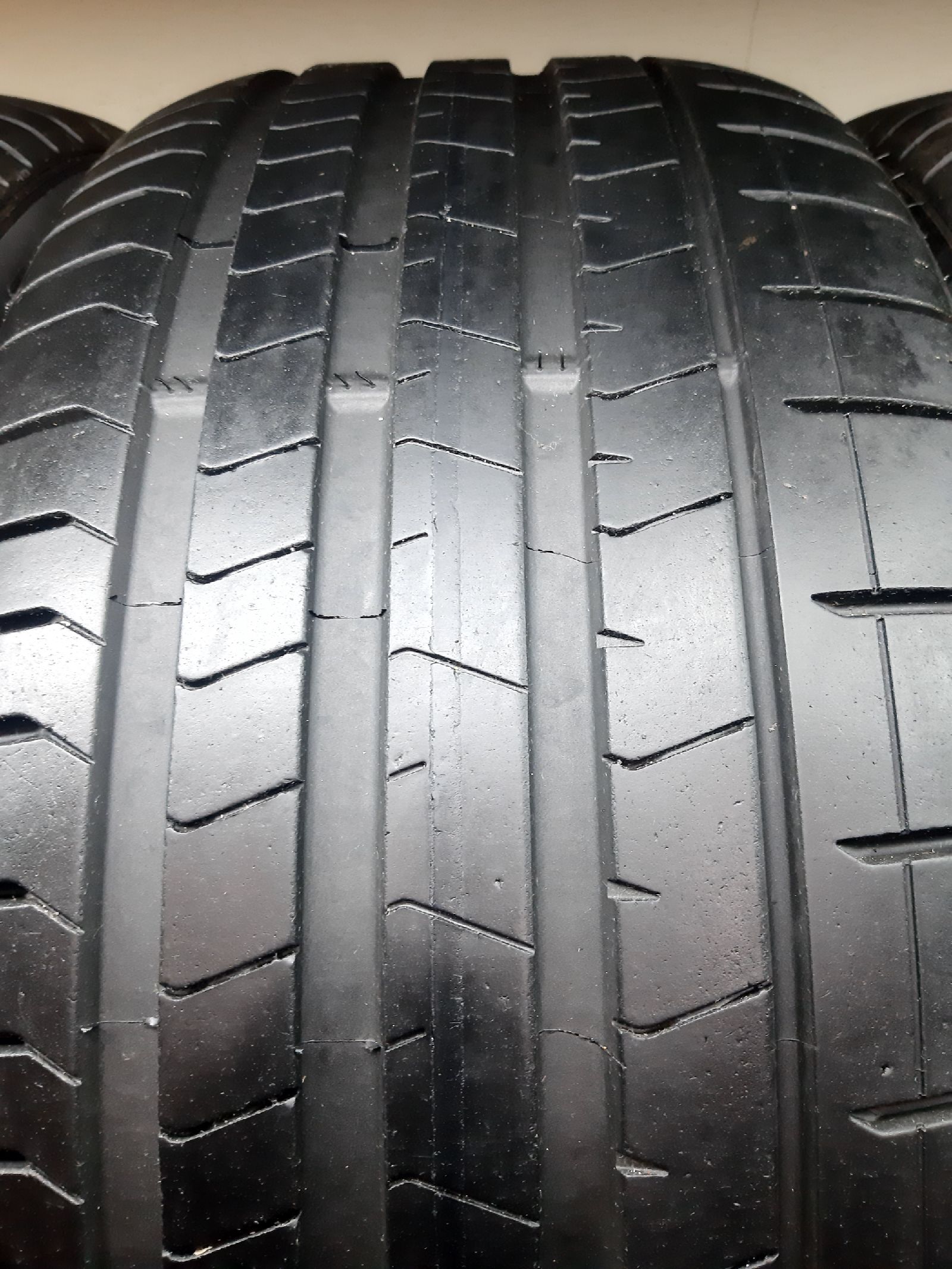 Pirelli P Zero