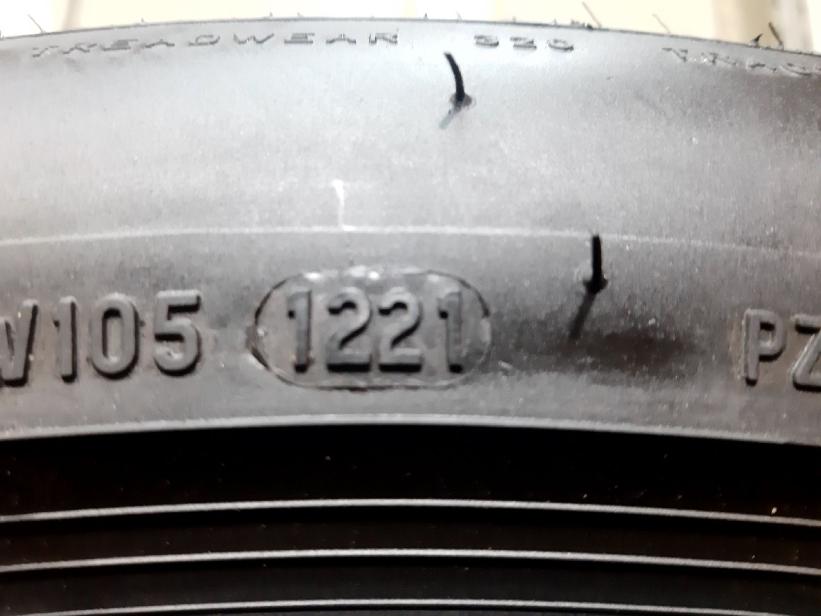 Pirelli P Zero