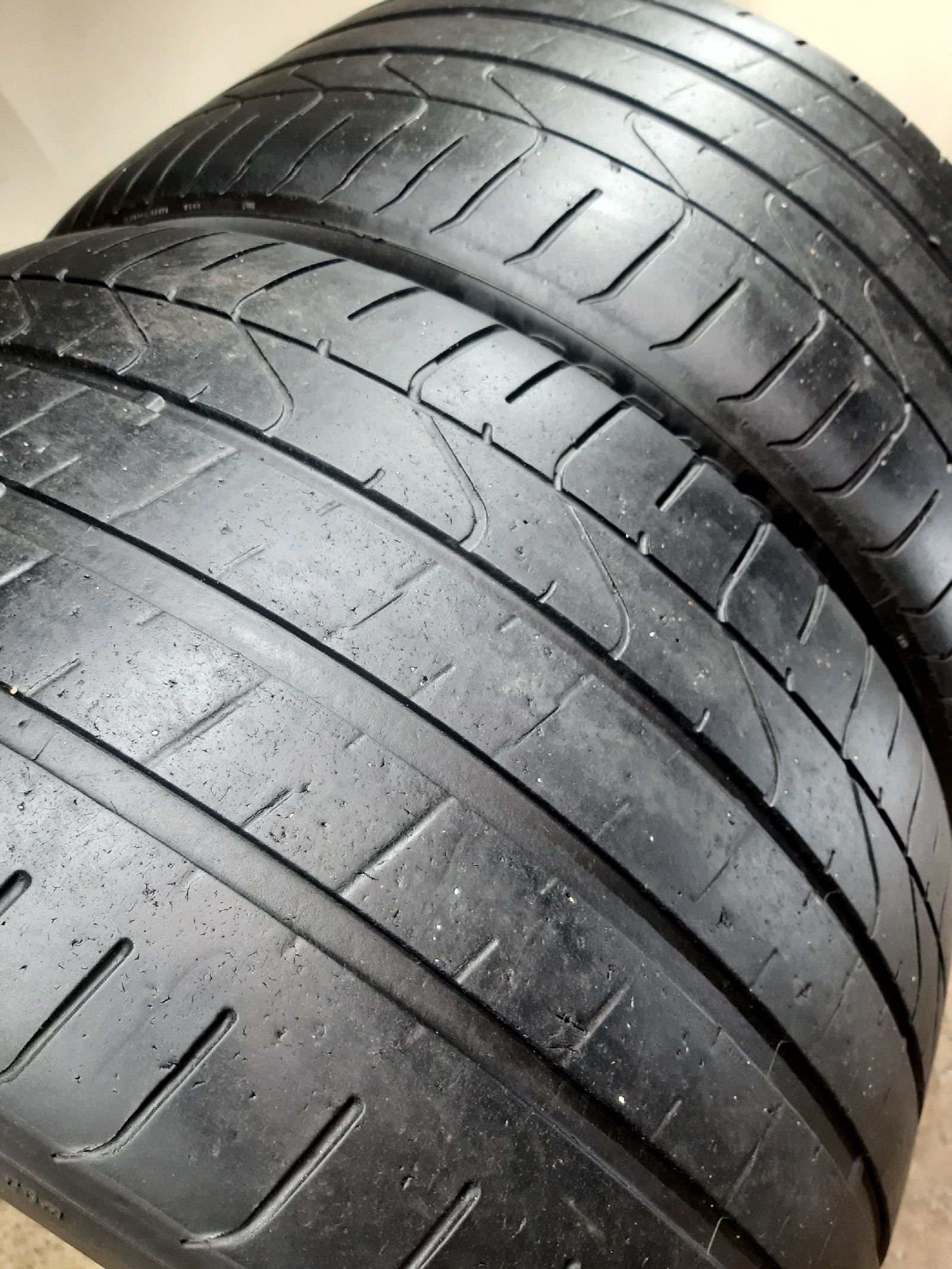 Pirelli P Zero