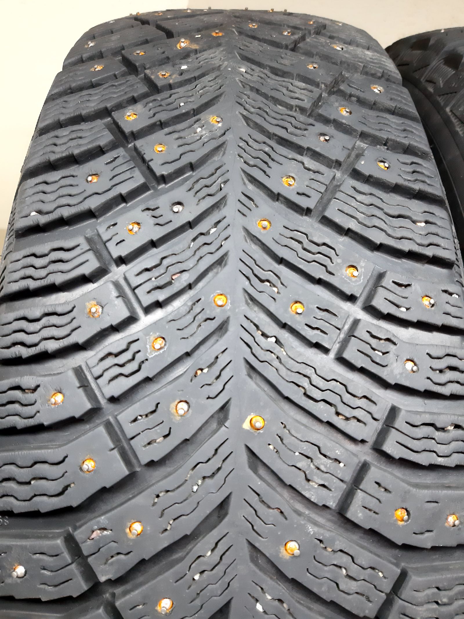 Michelin X-Ice North 4