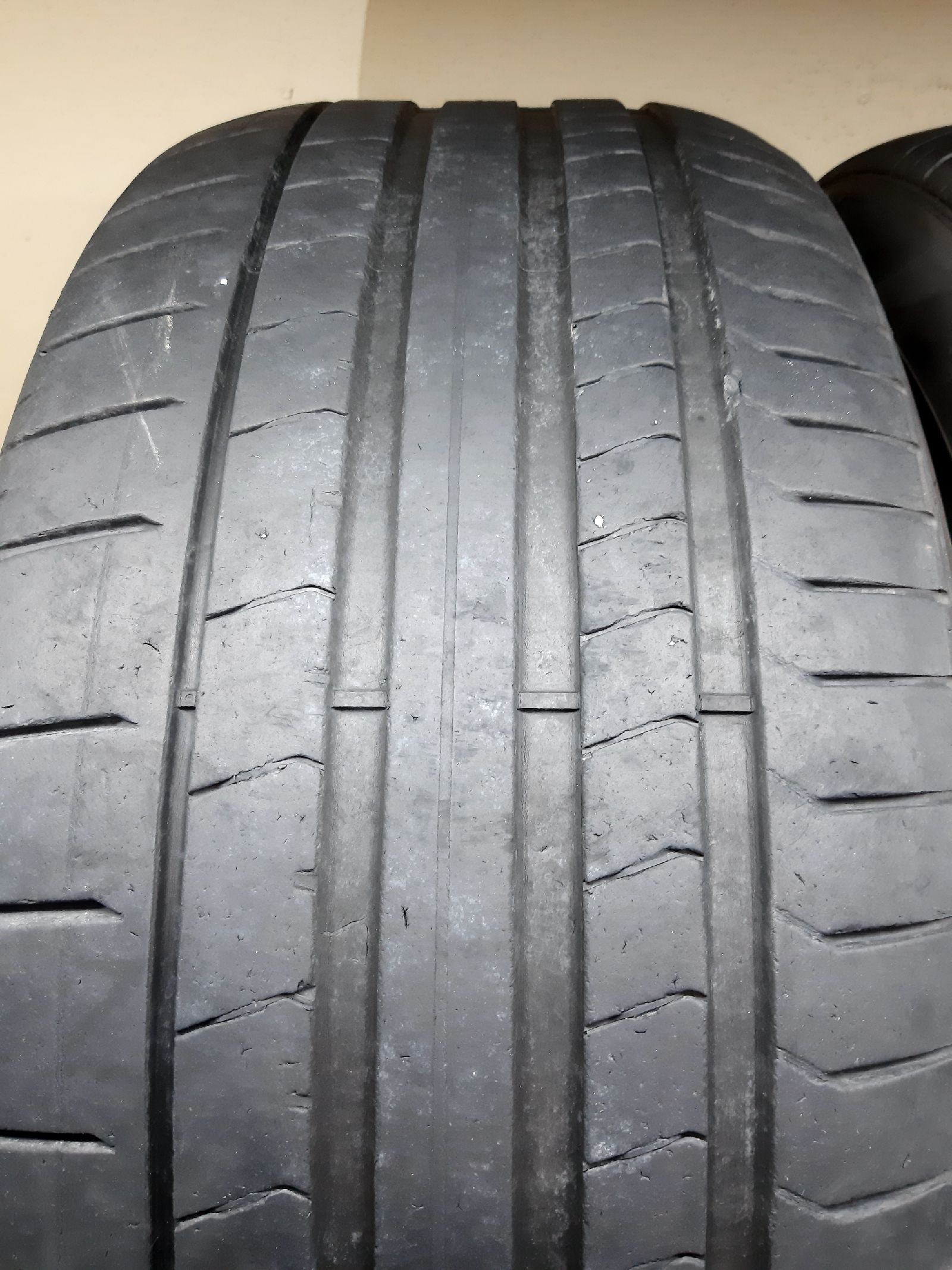 Pirelli P Zero