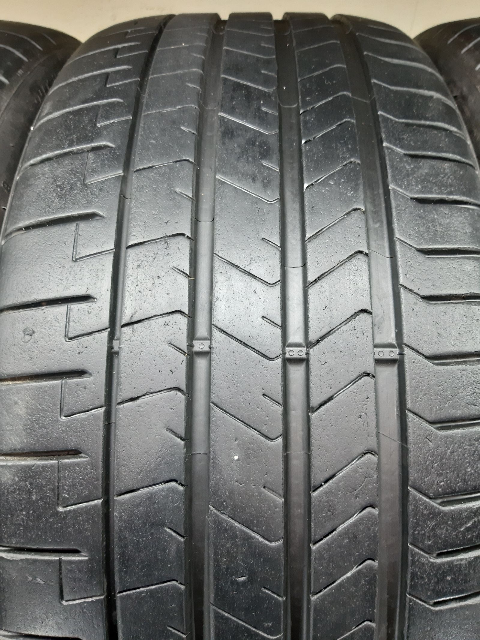 Pirelli P Zero Sports CAR