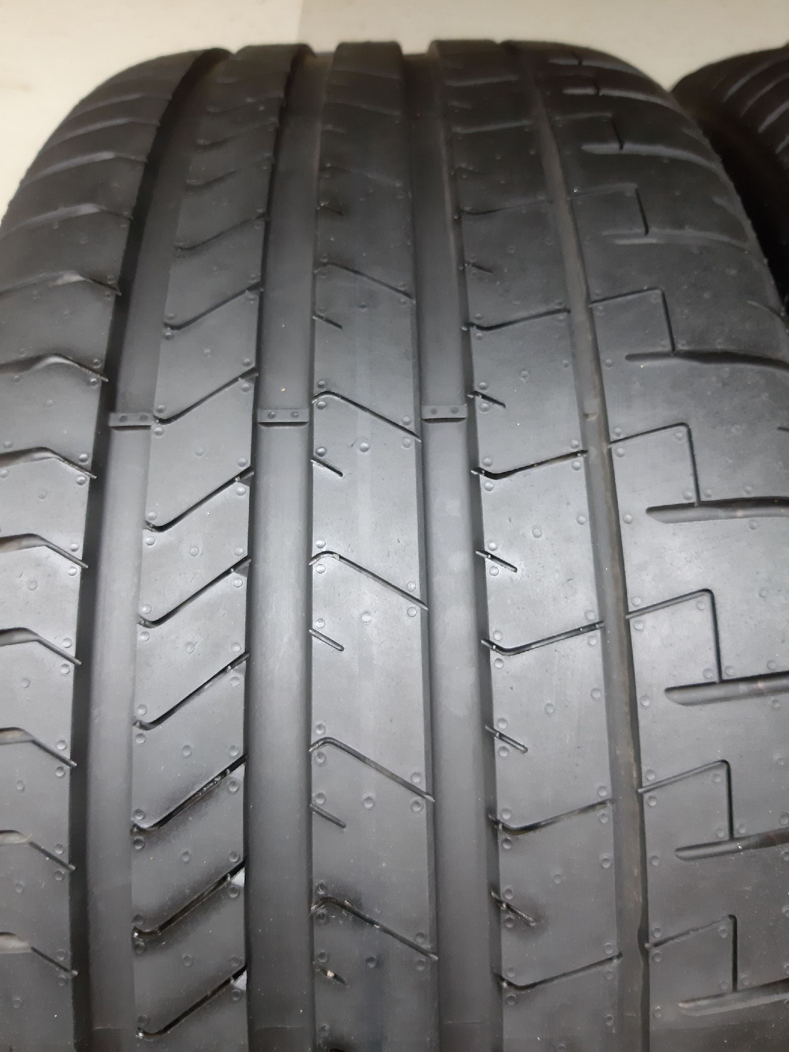 Pirelli P Zero II