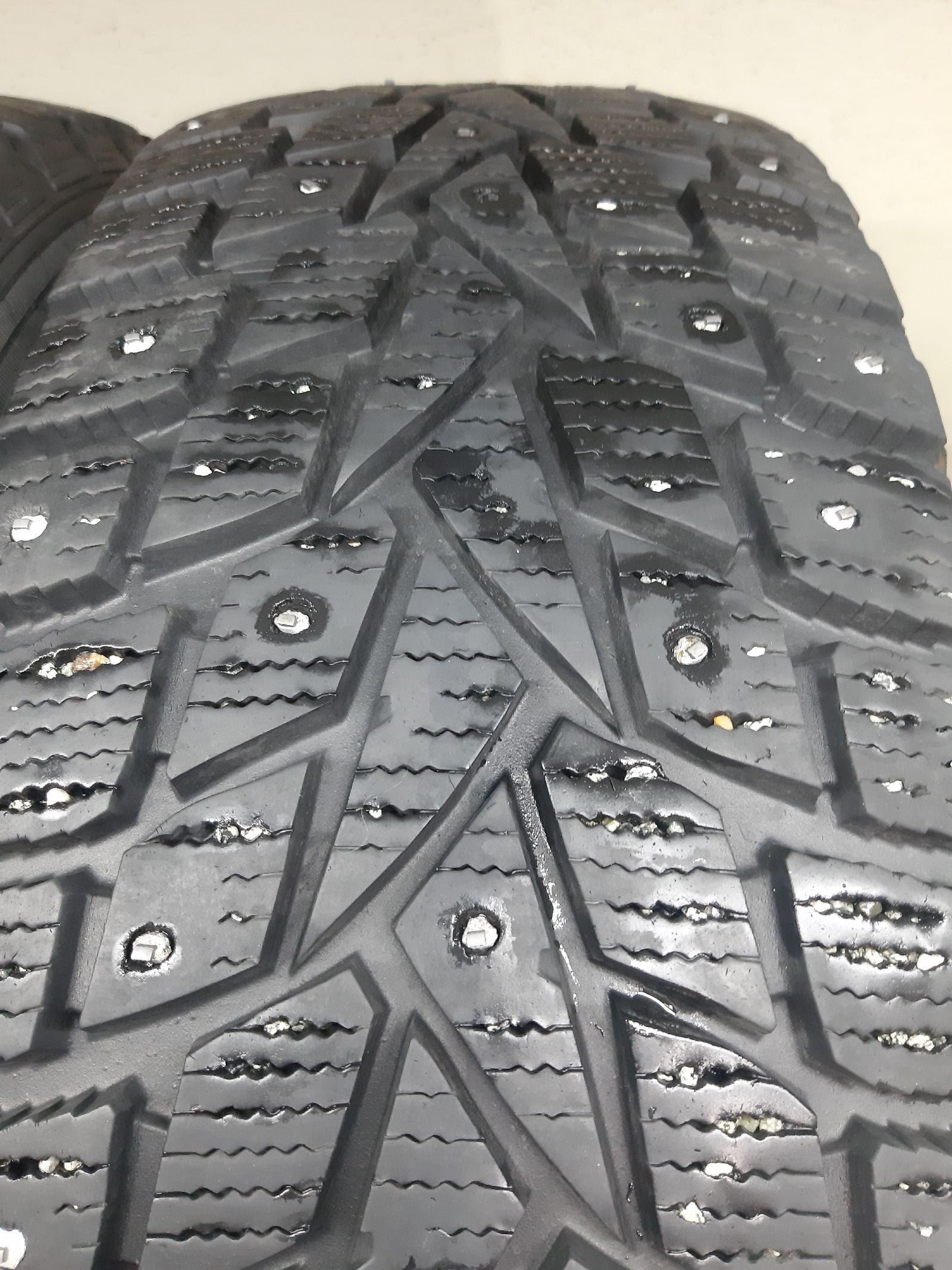 Dunlop Grandtrek Ice 02