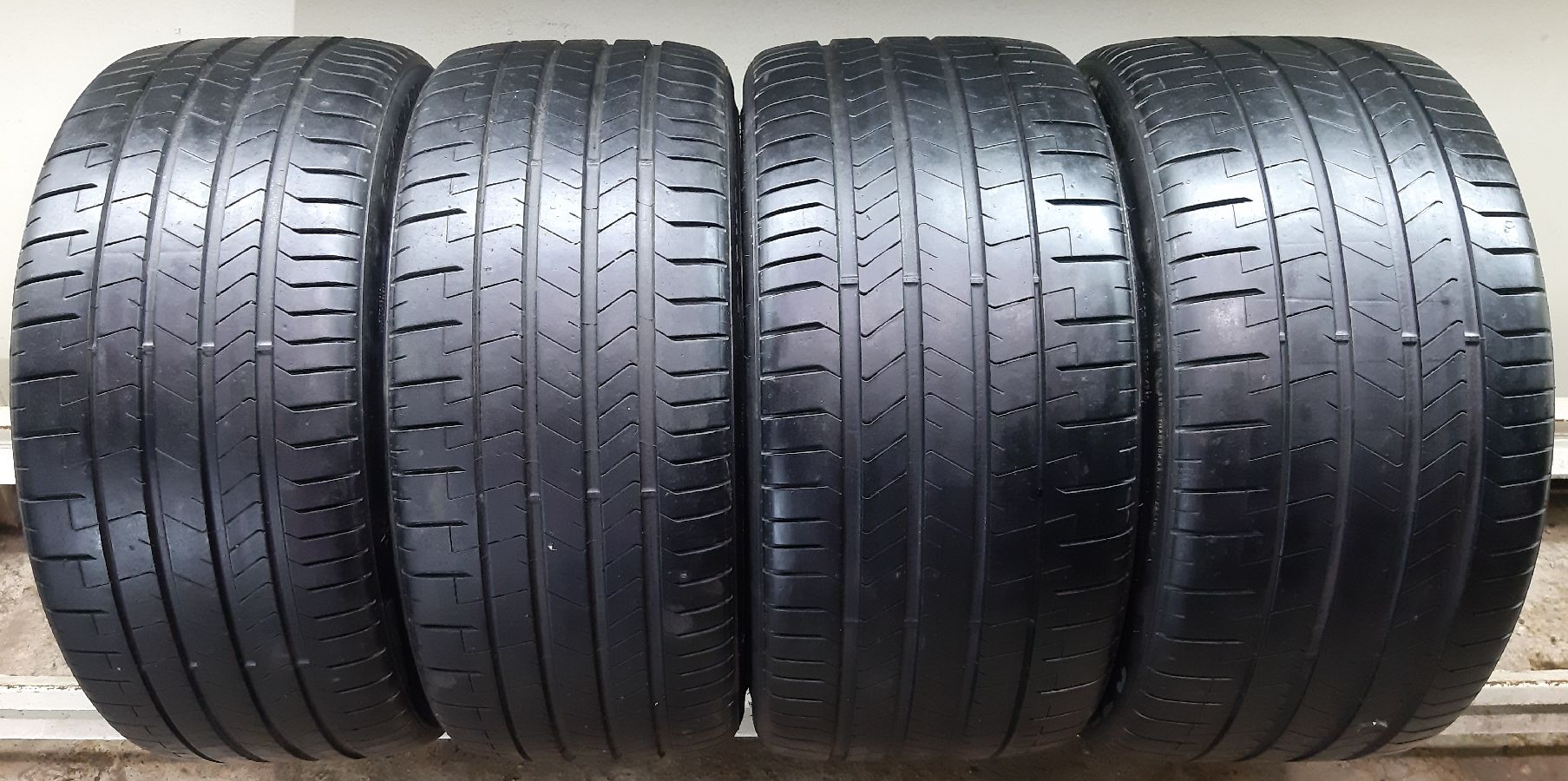 Pirelli P Zero