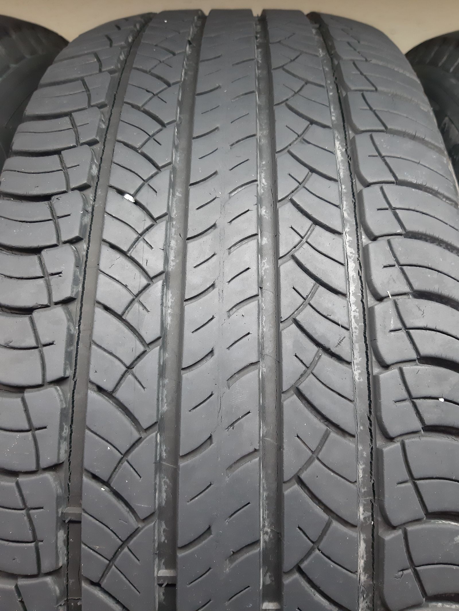 Michelin Latitude Tour HP