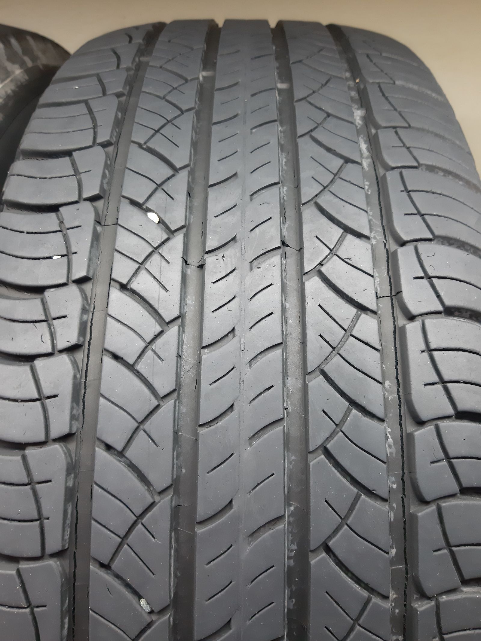 Michelin Latitude Tour HP