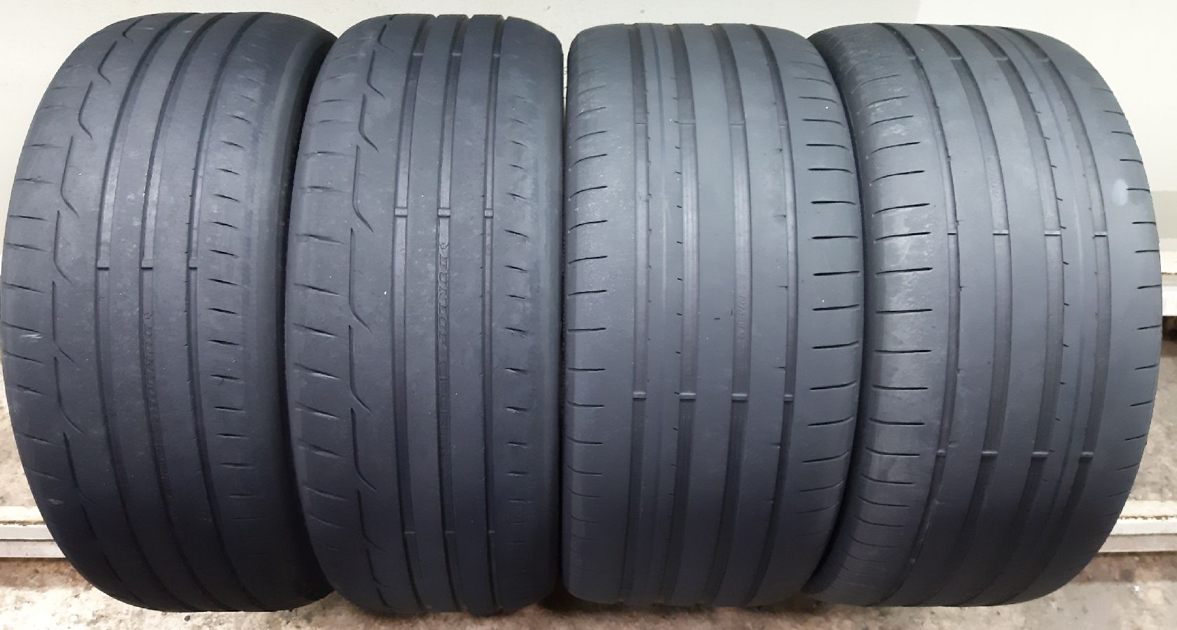 Dunlop Sport Maxx RT