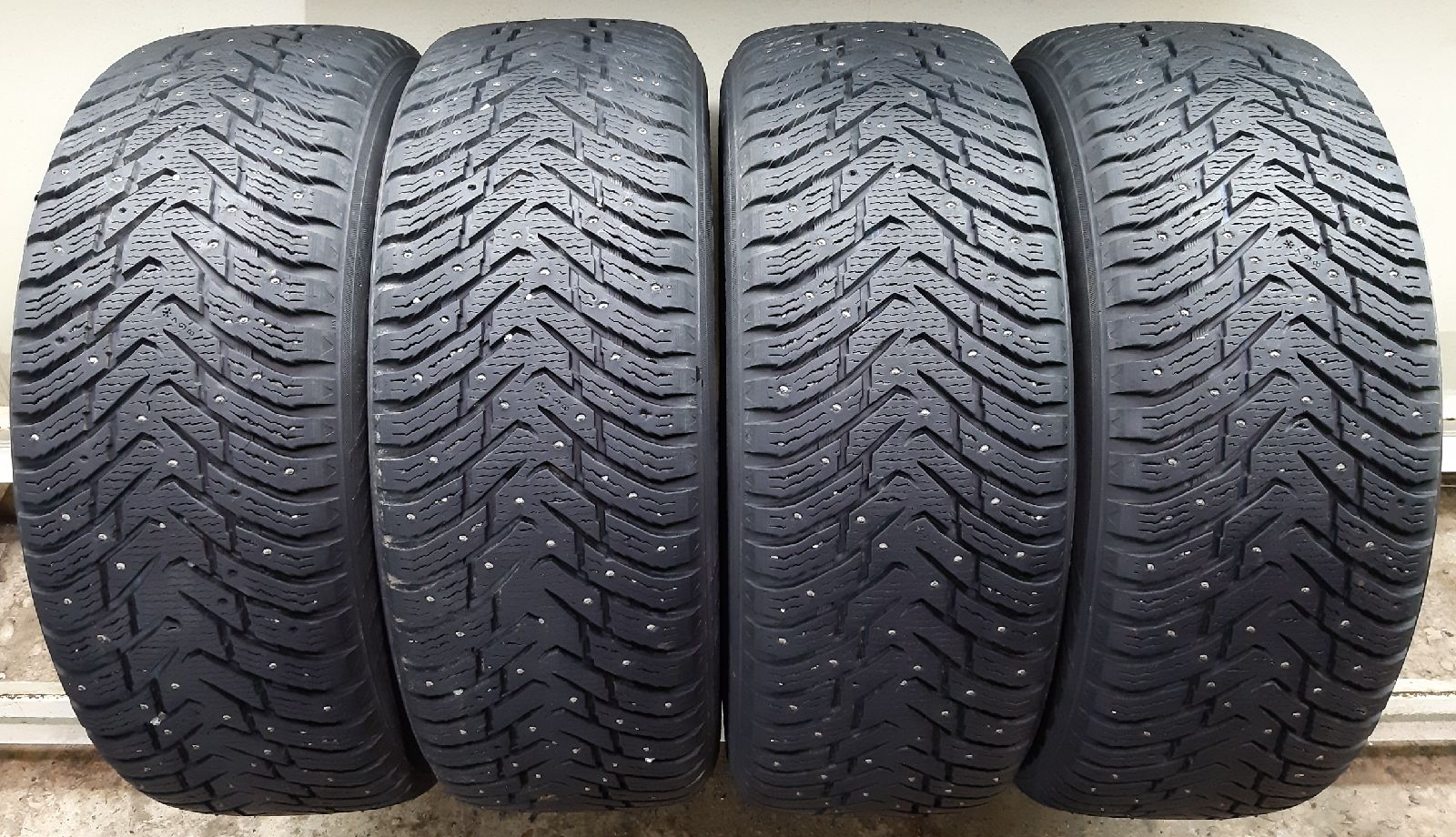 Nokian Tyres Hakkapeliitta 8 SUV Nokian Tyres Hakkapeliitta 8 SUV