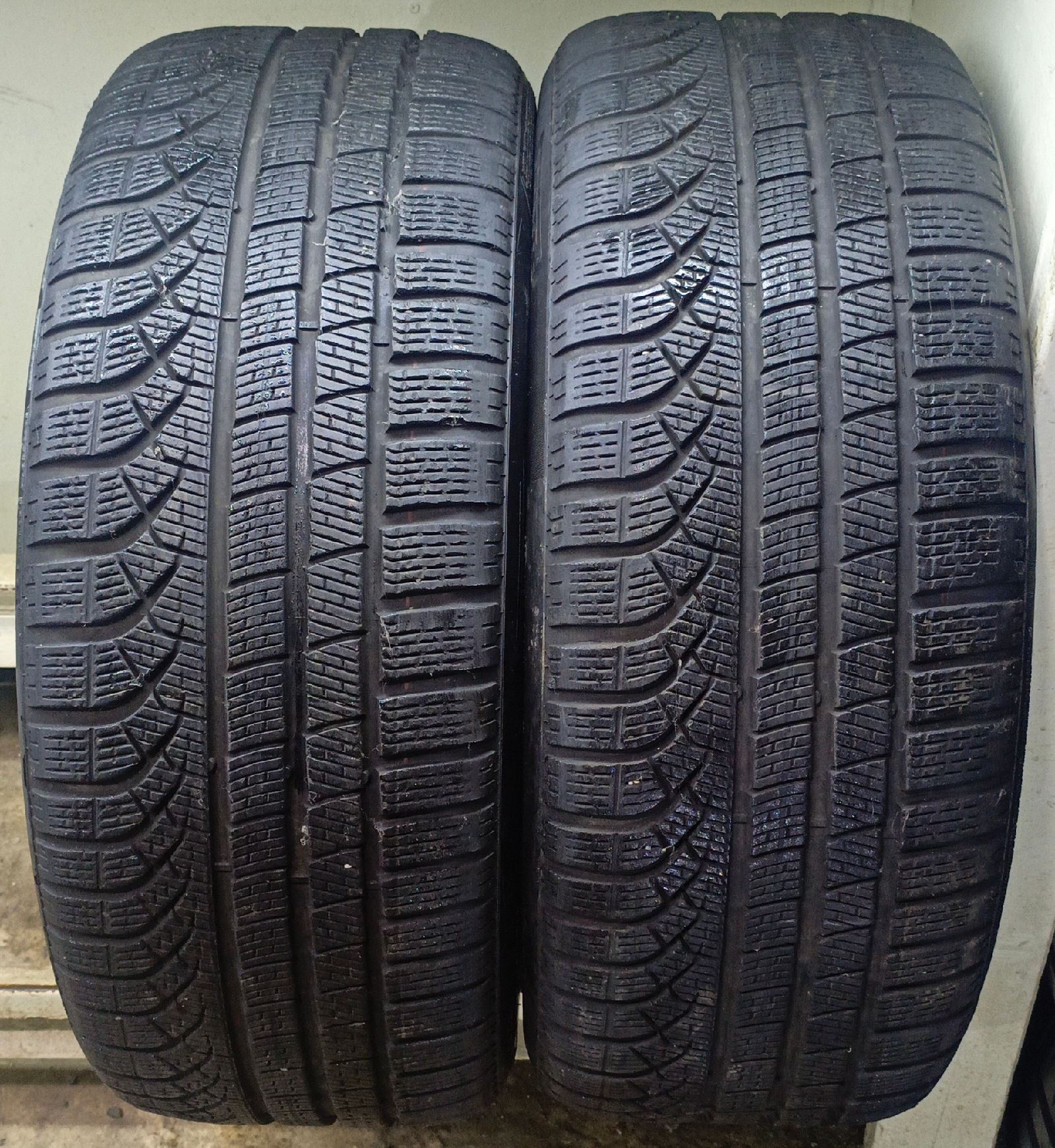 Pirelli P Zero Winter