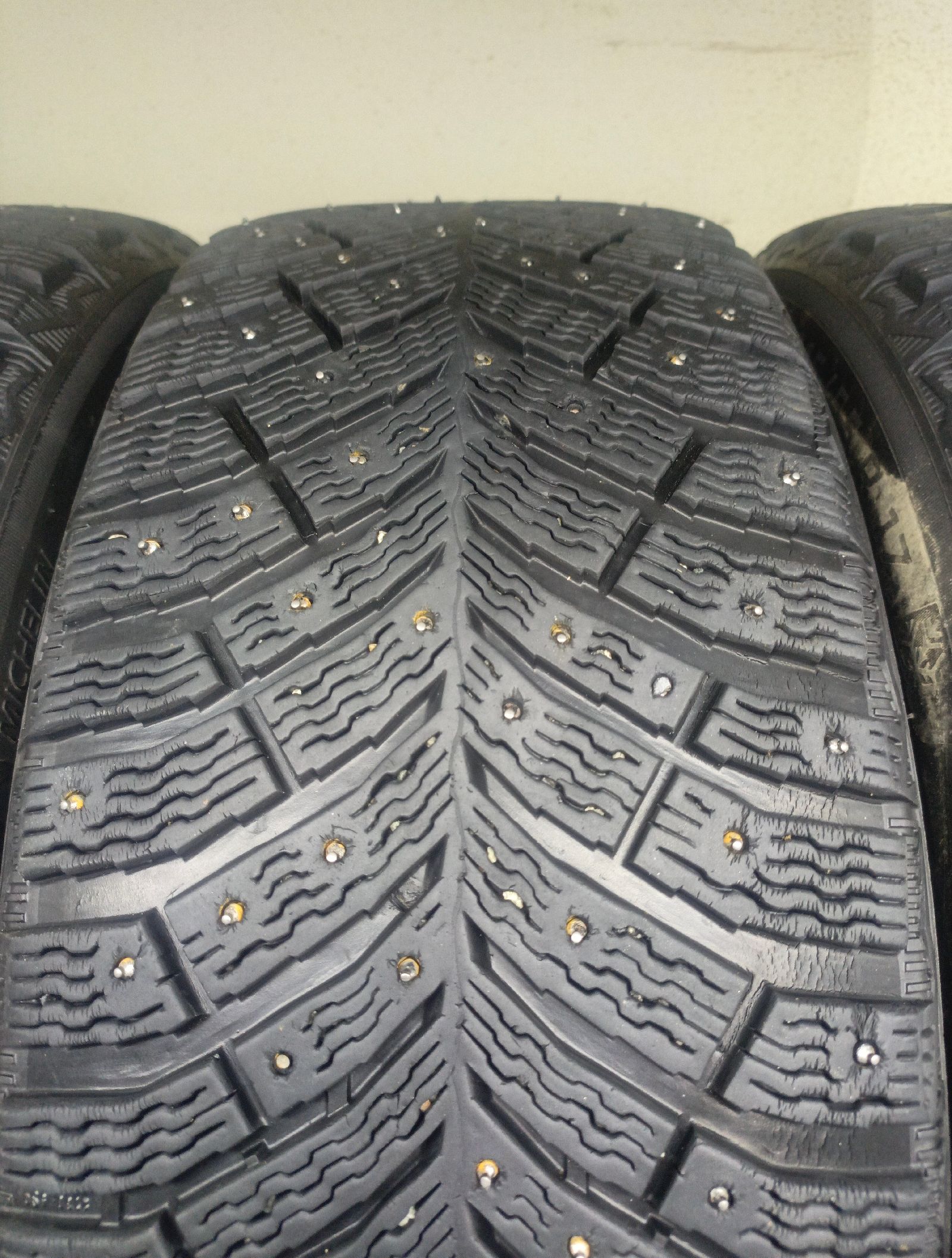 Michelin X-Ice North 4