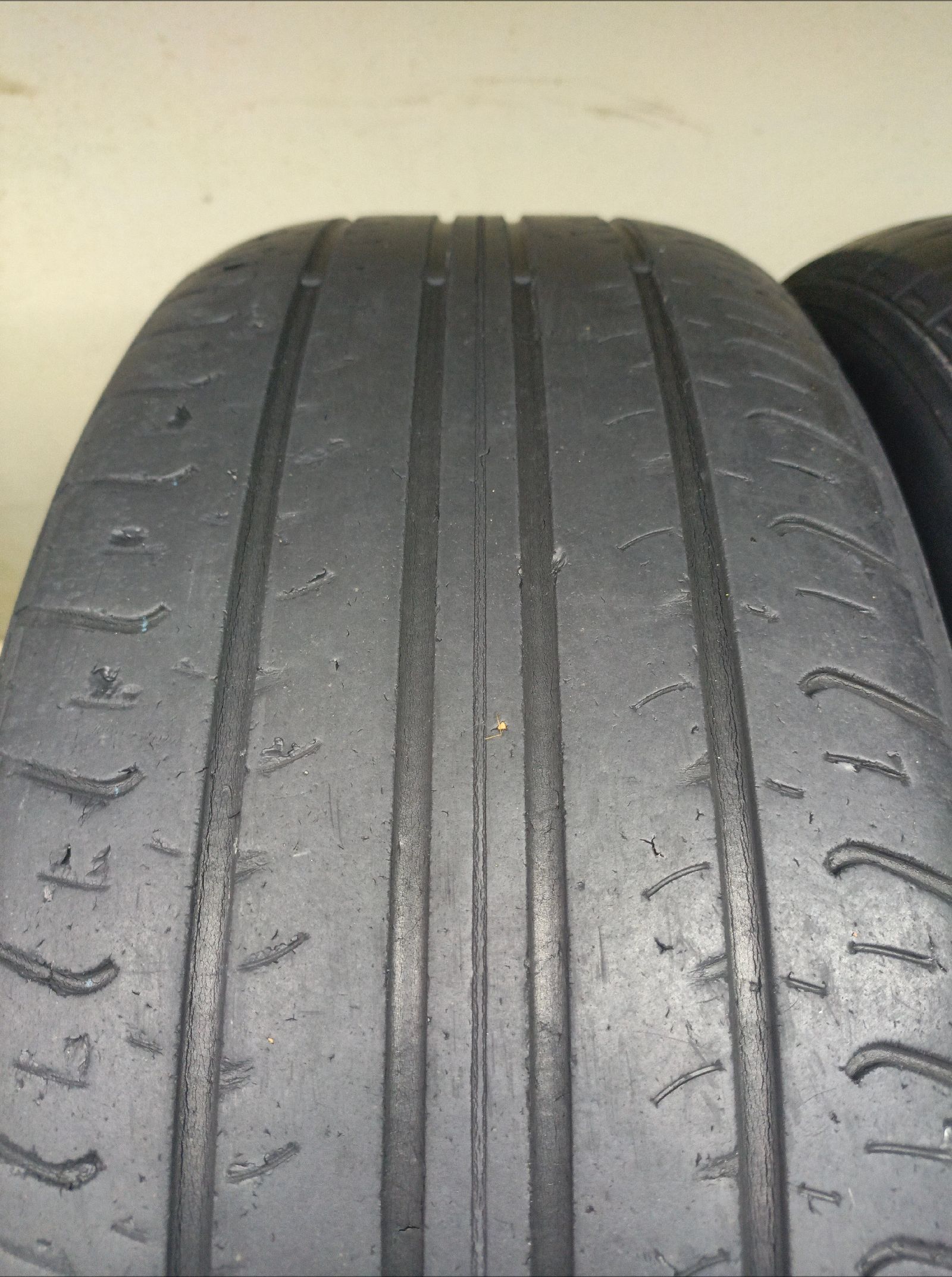 Hankook Optimo K415
