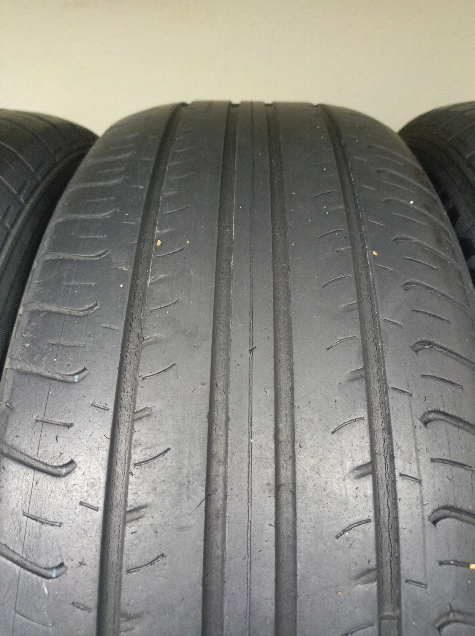 Hankook Optimo K415