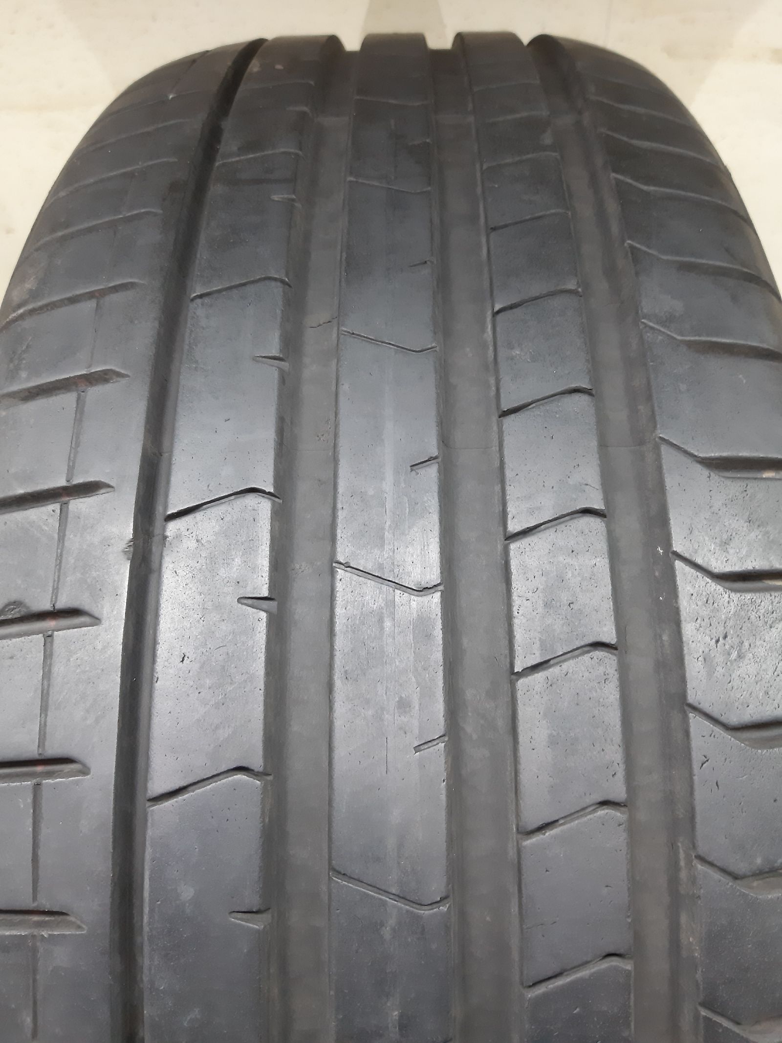 Pirelli P Zero Luxury Saloon