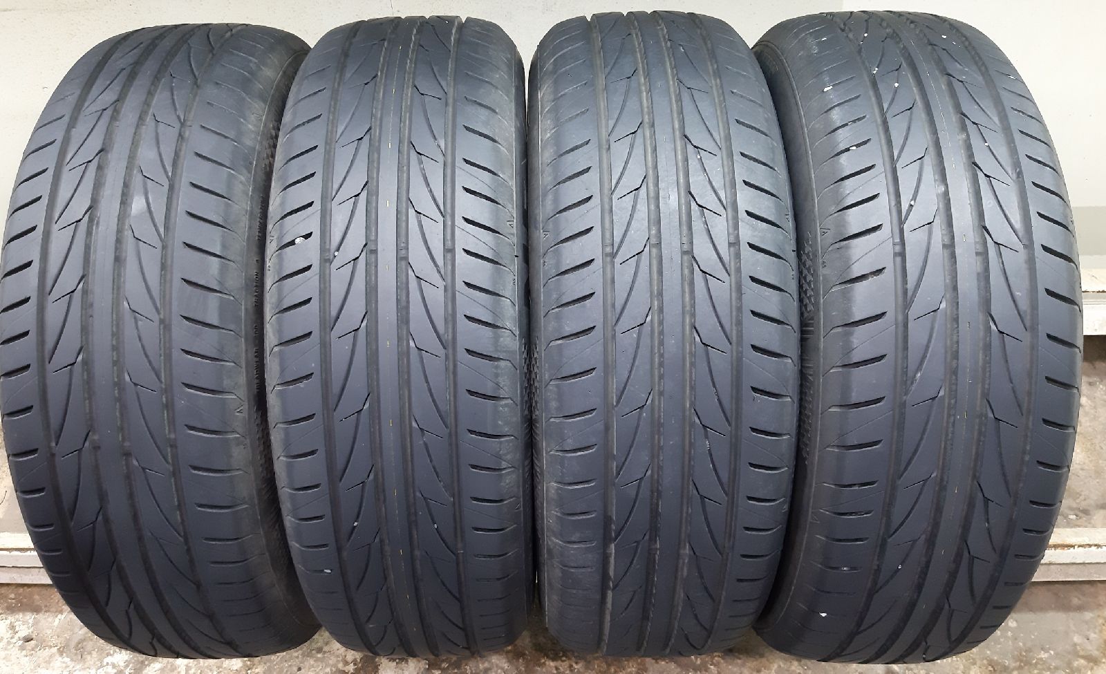 Nexen N'Fera Primus V Nexen N'Fera Primus V