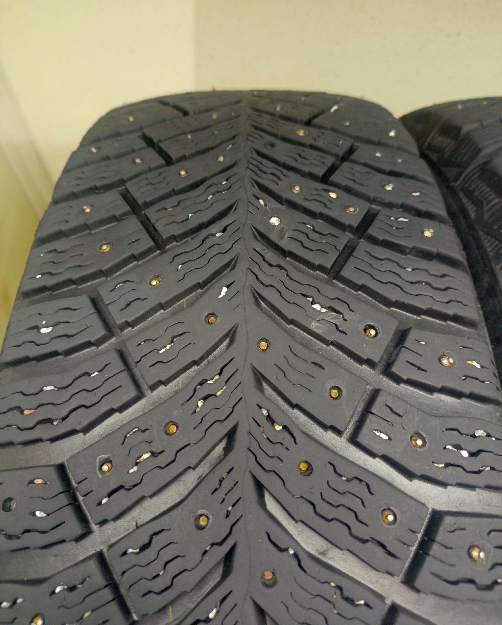 Michelin X-Ice North 4