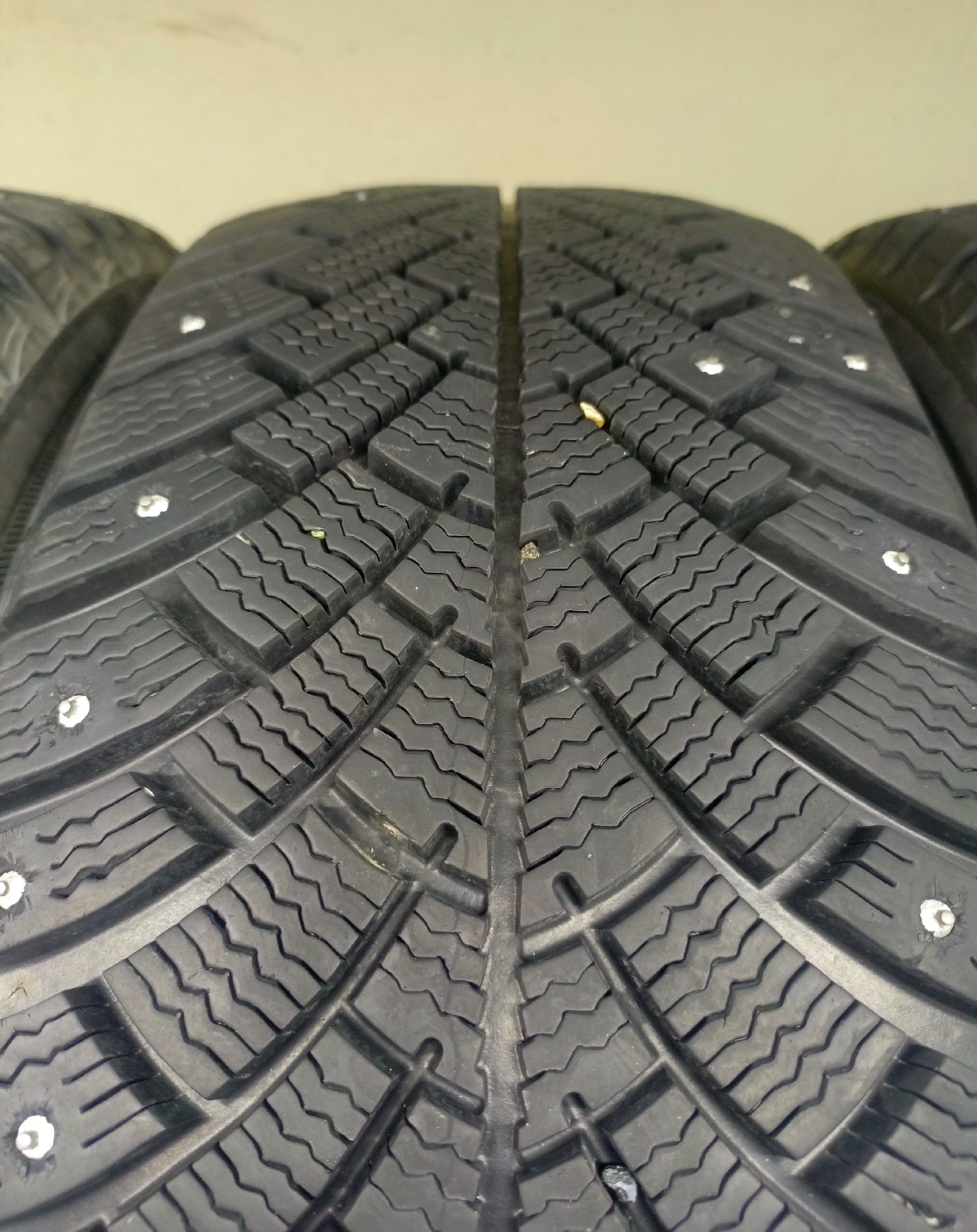 BFGoodrich G-Force Stud