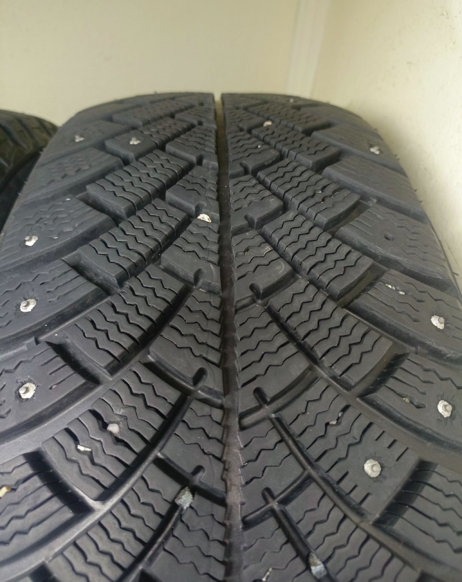 BFGoodrich G-Force Stud