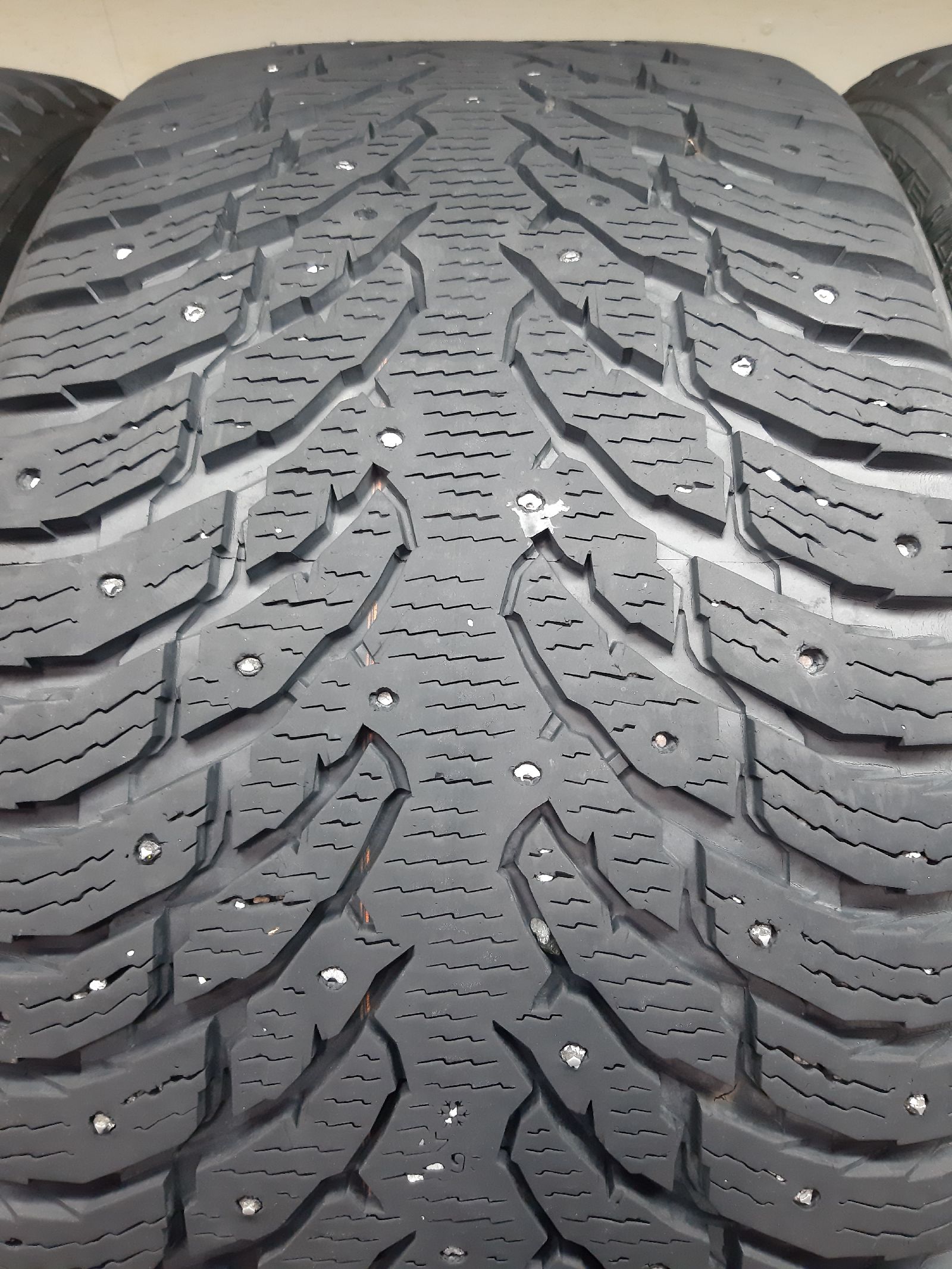Nokian Tyres Hakkapeliitta 9 SUV