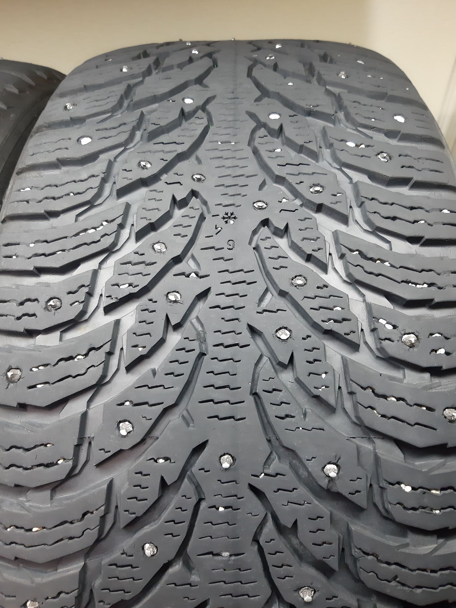 Nokian Tyres Hakkapeliitta 9 SUV