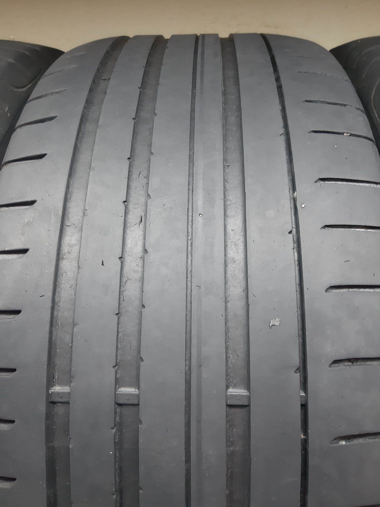 Goodyear Eagle F1 Asymmetric