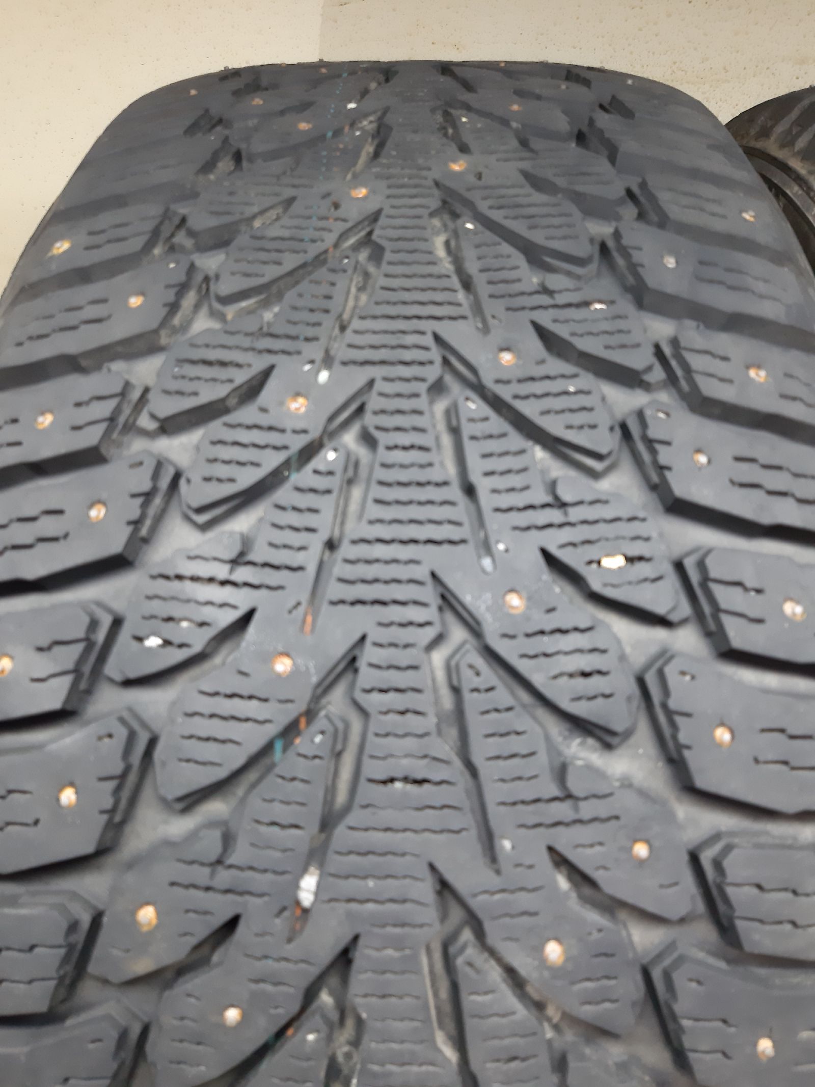 Kumho WinterCraft Ice Wi32